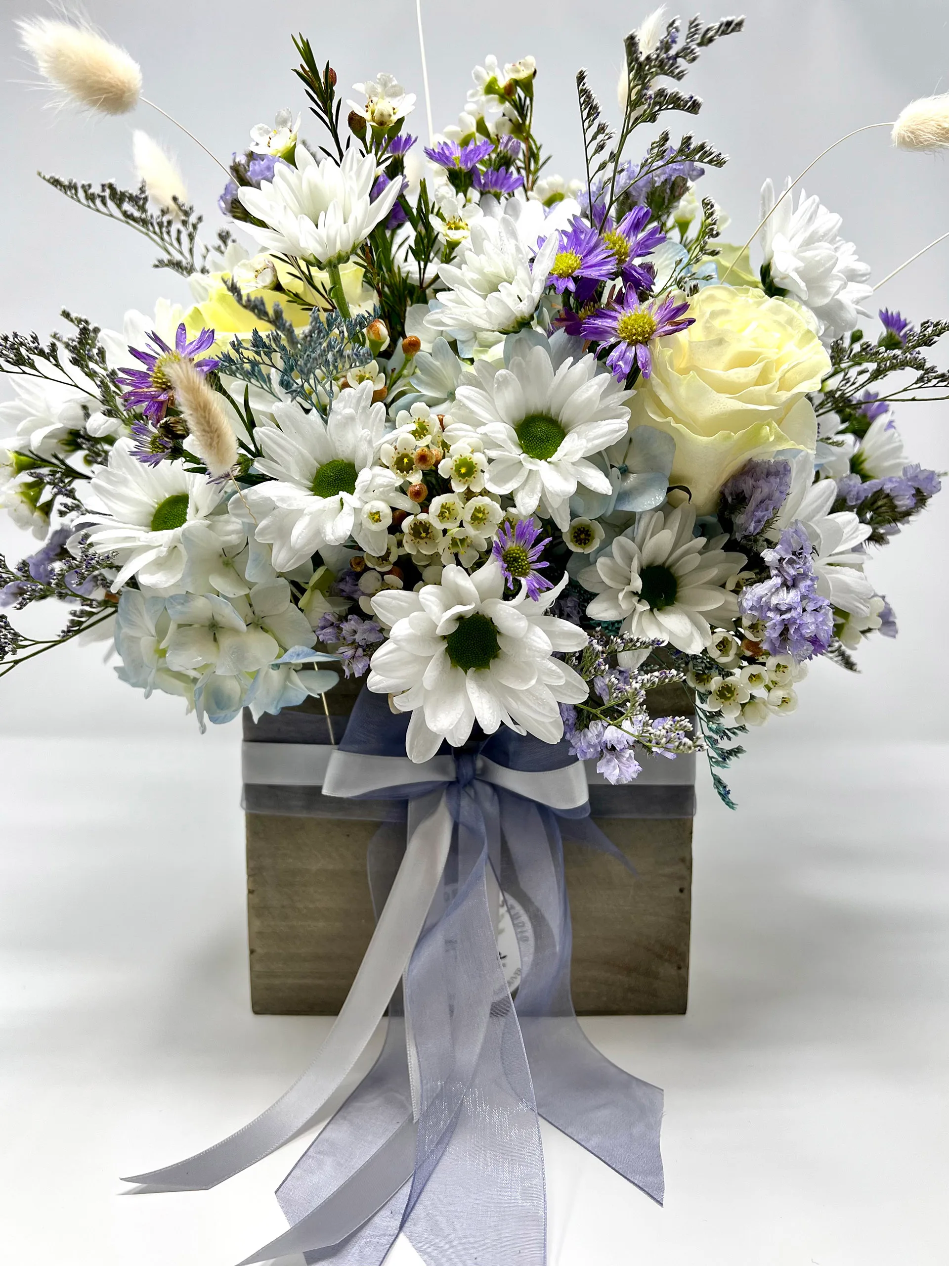 Pastel Flower Box Vancouver – Blue & White Arrangement