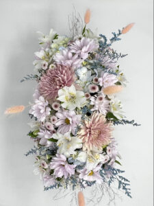 buy Centerpiece Flowers Arrangement in Vancouver