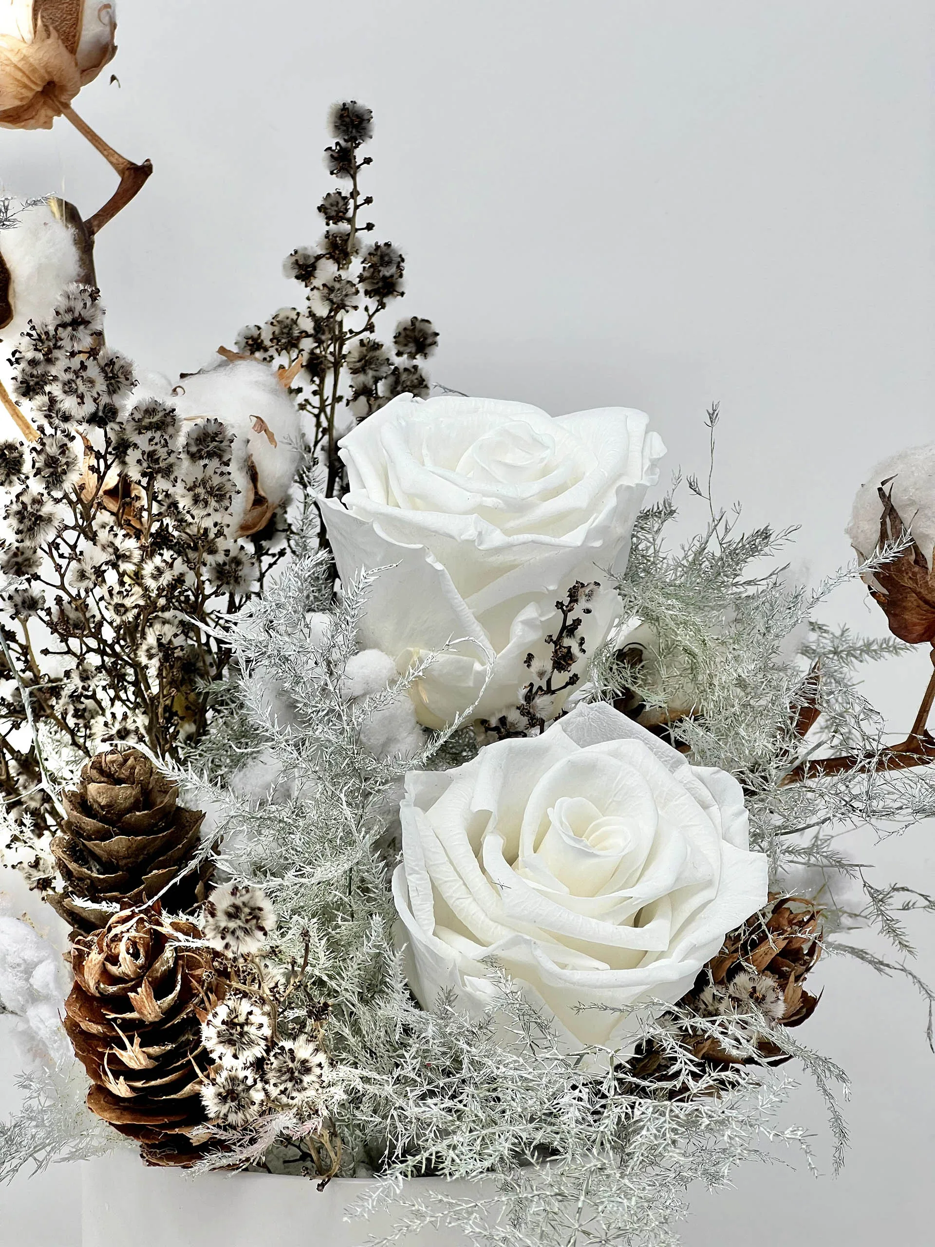 buy luxury gift Dried Flowers Arrangement in Vancouver