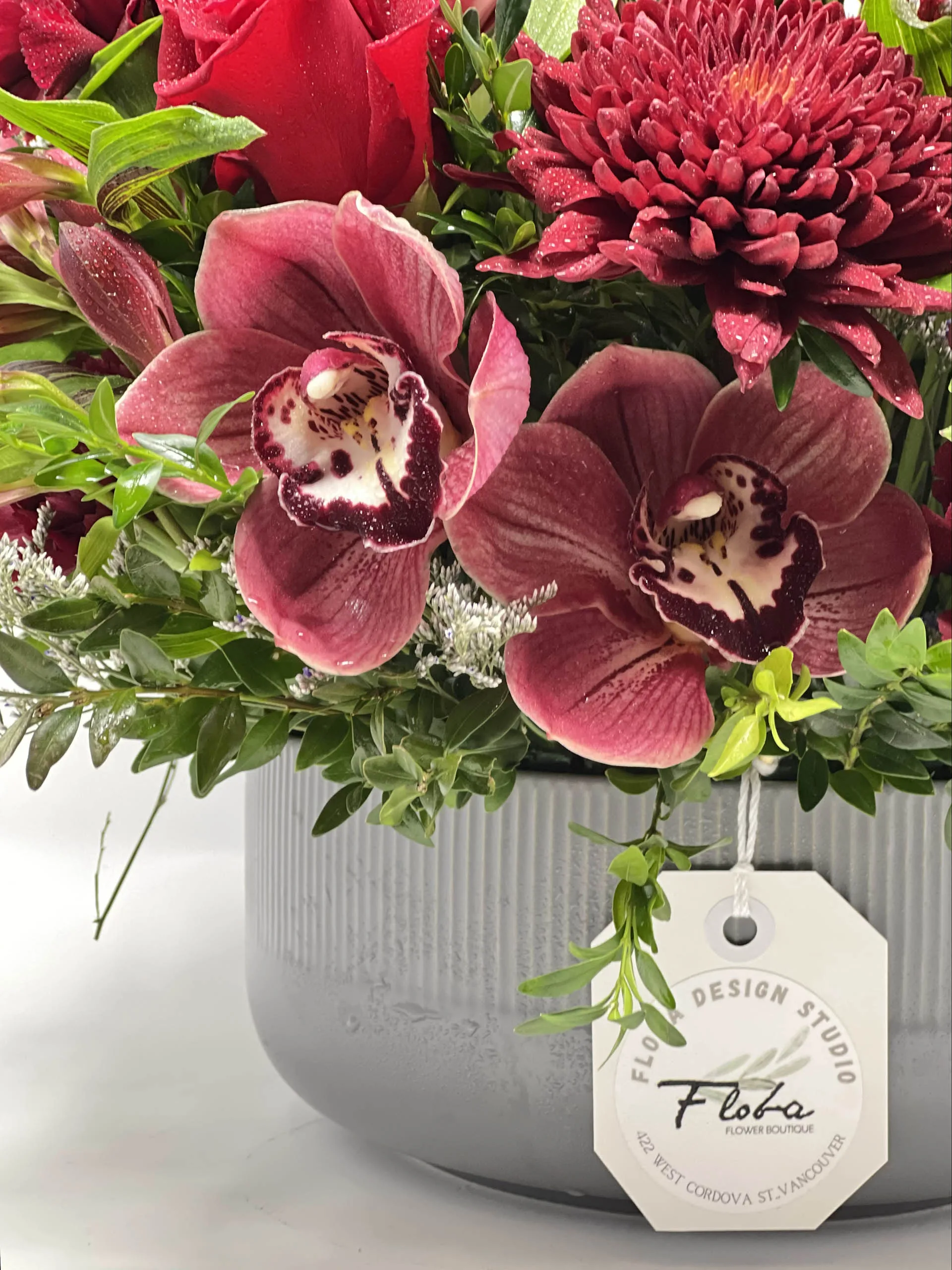 Buy Lovely Flower Arrangement in Vancouver