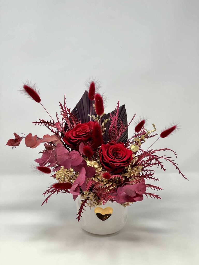 Buy lovely Dried Arrangement in Vancouver