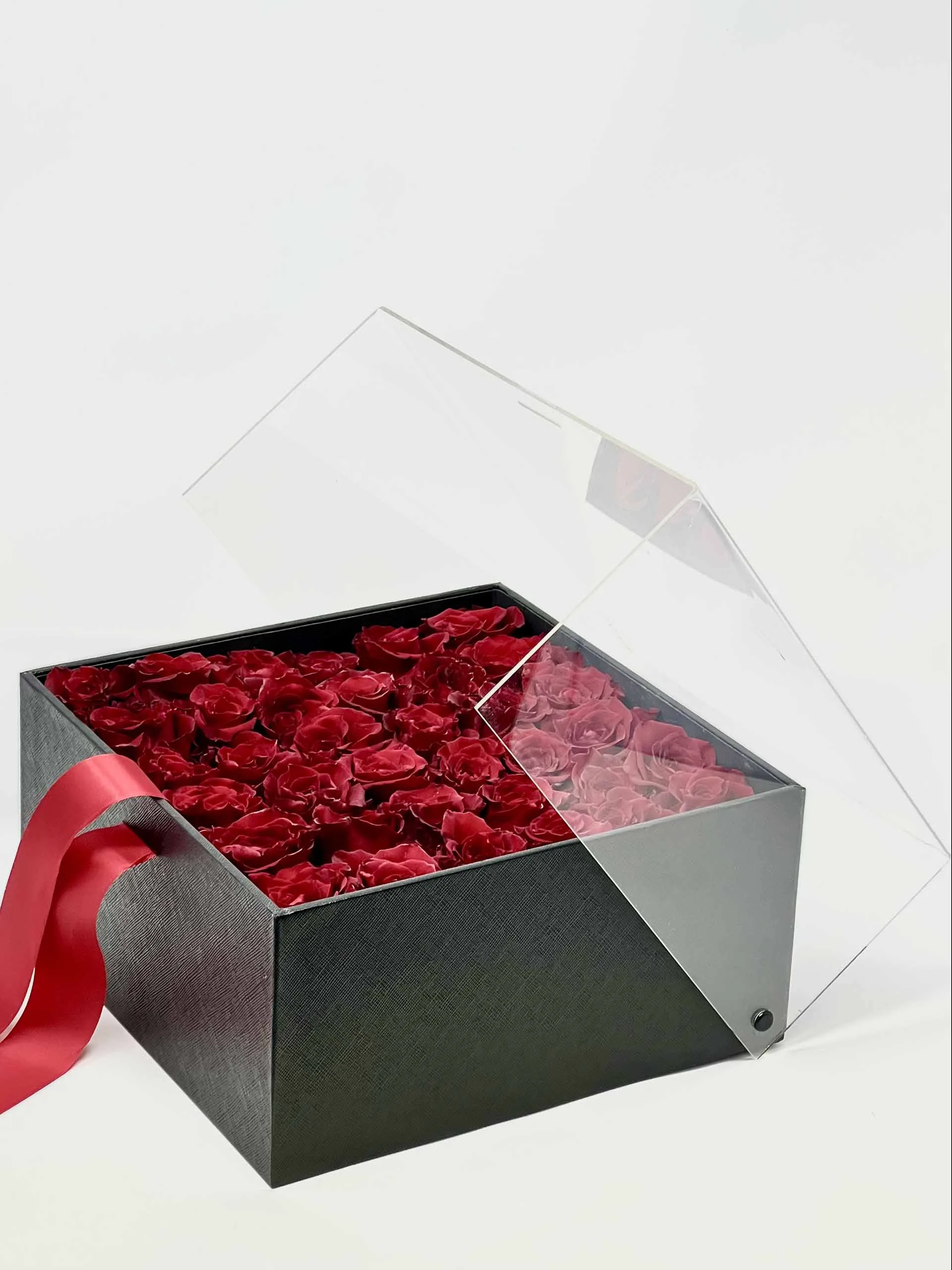 Front view of the Luxurious Eternity Rose Box with 36 red roses.