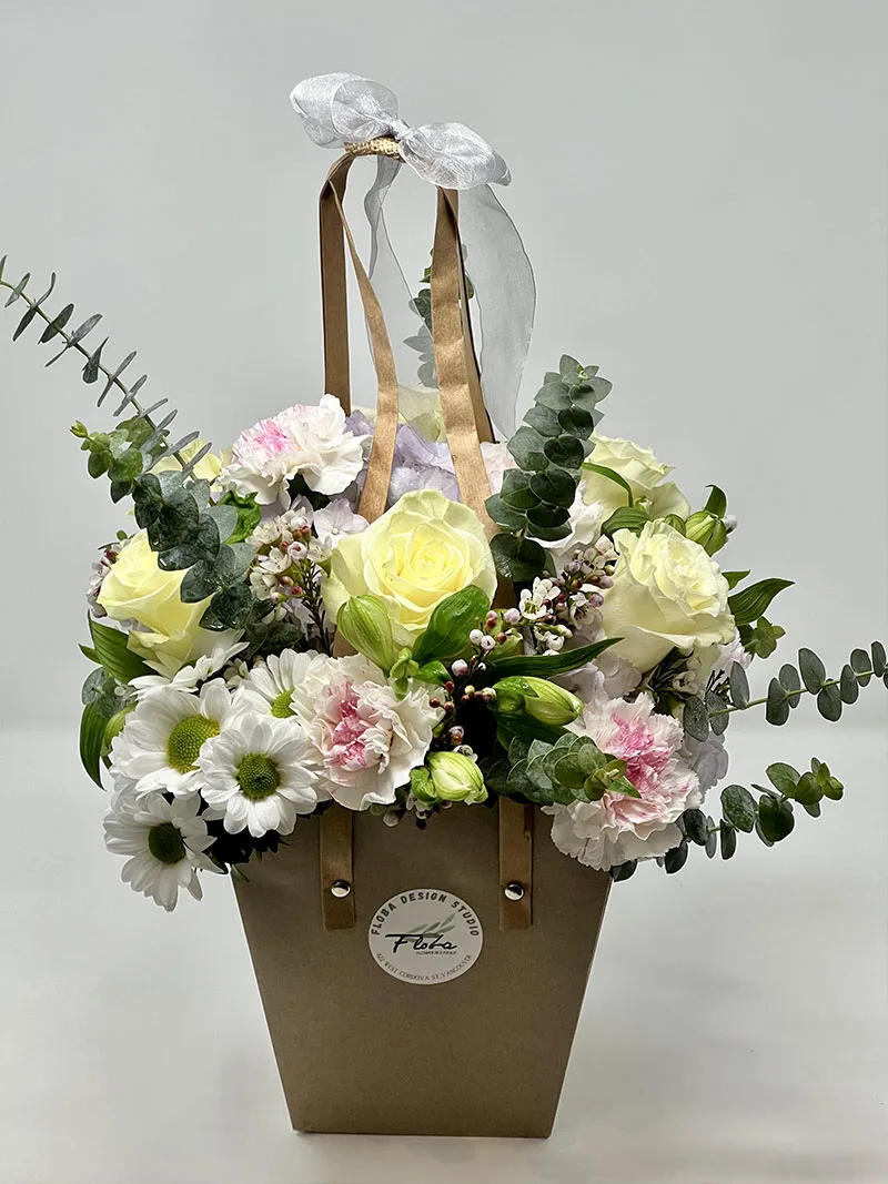 Floral basket arrangement – [Color Theme] – Floba Vancouver