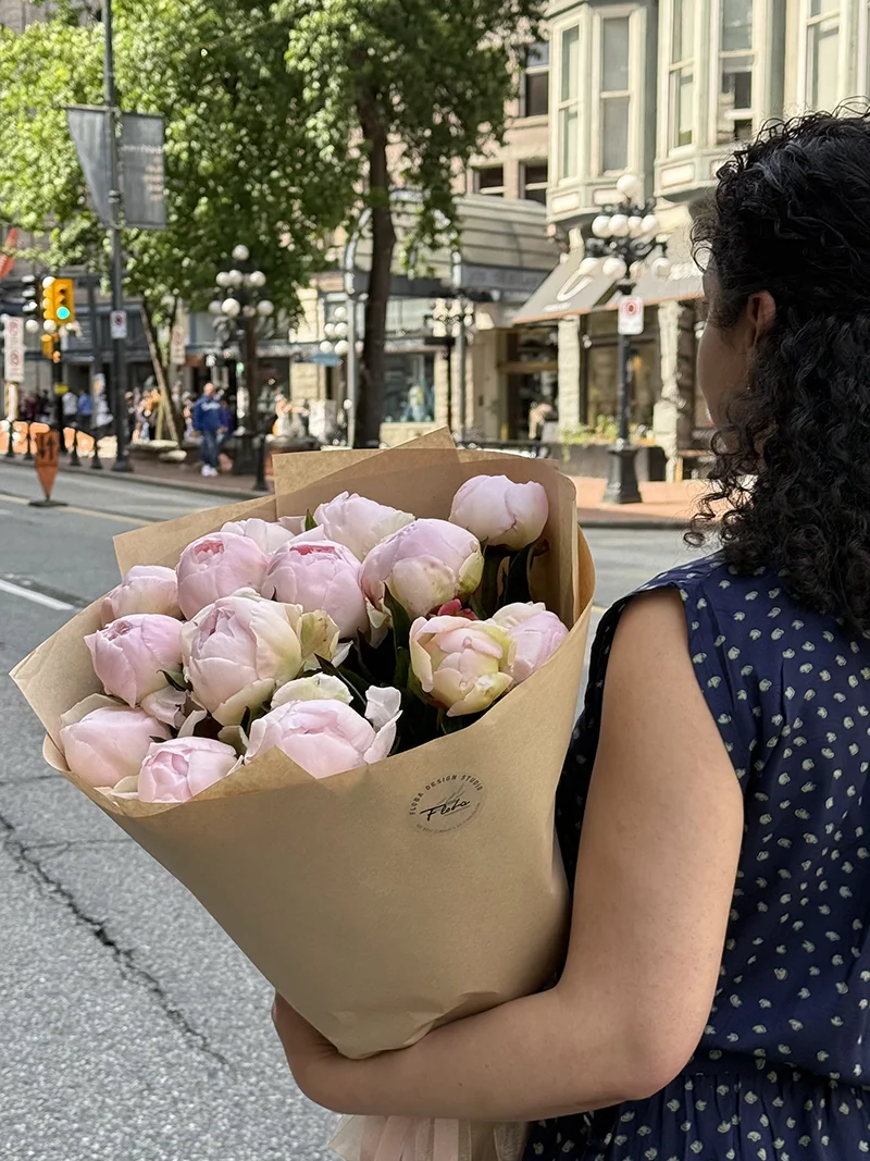 Blush pink peonies wrapped in kraft paper – Peony Kraft Wrap Bouquet Vancouver