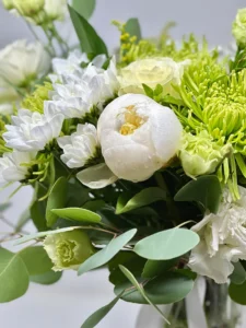 White and green vase arrangement Vancouver – seasonal flower bouquet by Floba